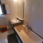 95qm Heyde In Bester Wohnlage Apartman